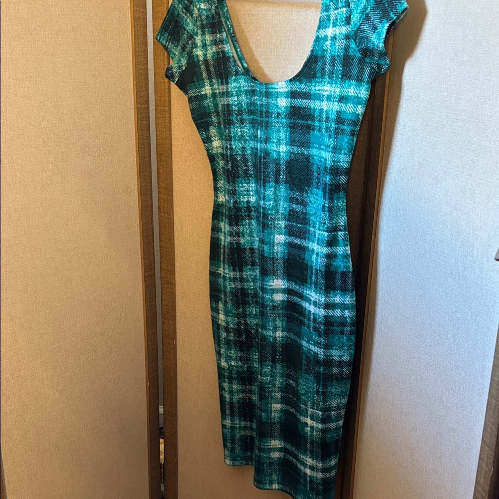FINAL MARKDOWN Bailey Girl Elegant Teal Plaid Dress small